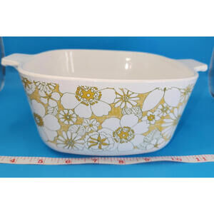 Vintage Corning Ware Harvest Gold Pattern small Casserole Dish NO LID 1 quart
